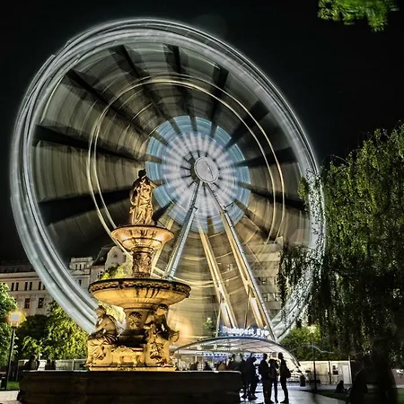 Apartment Broadway Nest