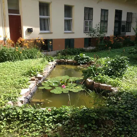 Apartament Gabi's Broadway Nest @ Nagymezo Str Budapesta